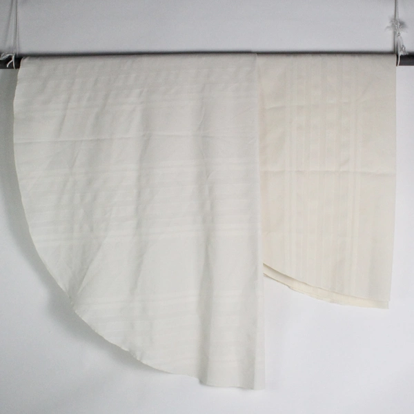 Lot of 2 Unbranded Round Ivory Tablecloths for Fabric Cutters and DIY Crafts