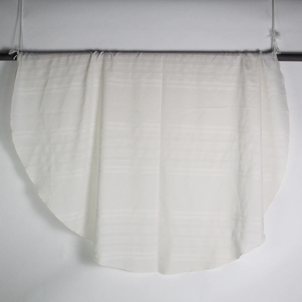 Lot of 2 Unbranded Round Ivory Tablecloths for Fabric Cutters and DIY Crafts