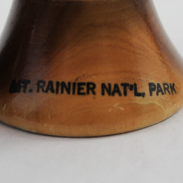 Vintage Souvenier Wooden Mt. Rainier National Park Salt And Pepper Shakers