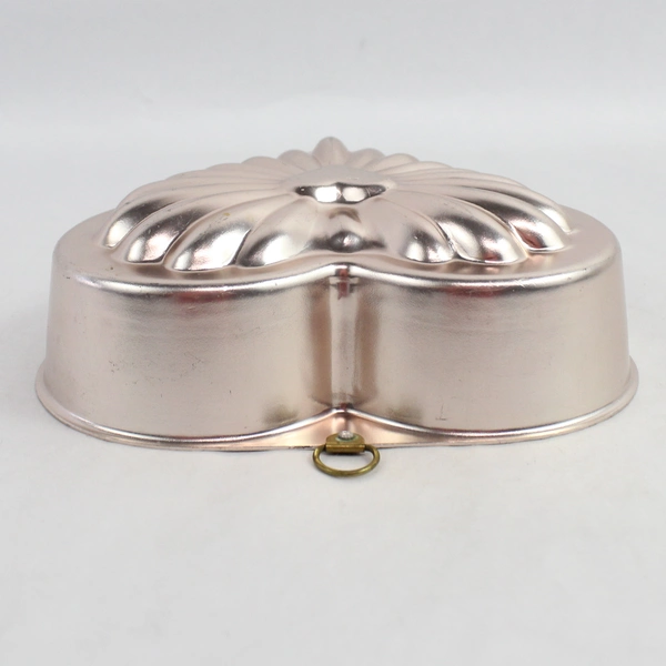 Heart Shaped Tin Gelatin Mold Wall Hanging Farmhouse Kitchen Décor