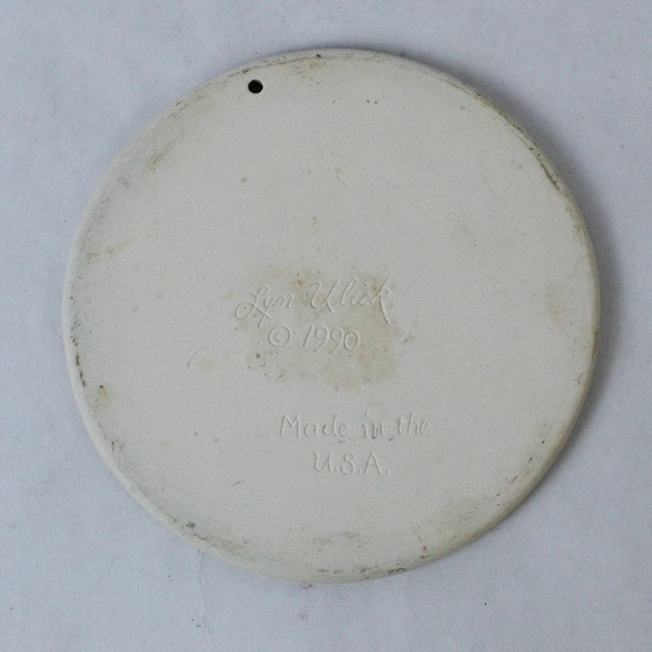 1990 Lyn Ulick Stoneware Bread Warmer Old Fashioned Hospitality