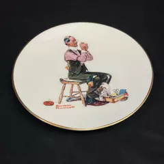 1978 Gorham Saturday Evening Post Norman Rockwell Plate Man Threading A Needle