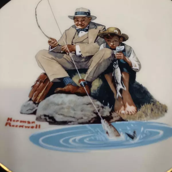 1978 Gorham Saturday Evening Post Norman Rockwell Plate Catching The Big One