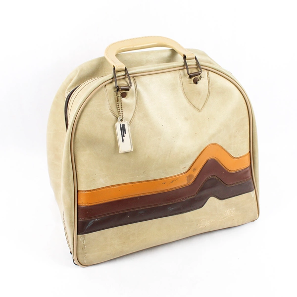 Power Excision 15 LBS Purple Bowling Ball 93FABB04434 With Don Carter Bag