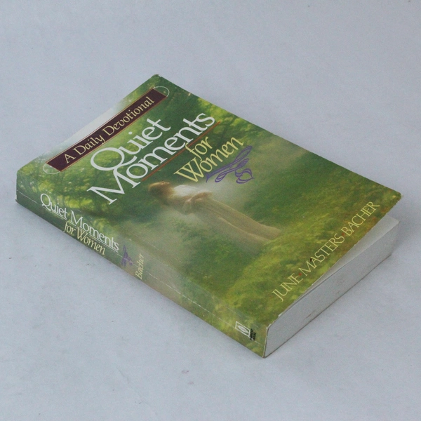 Quiet Moments For Women A Daily Devotional June Bacher 1979 Harvest House Pub PB