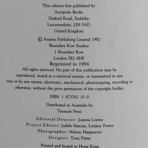 The Complete Flower Arranger by Pamela Westland 1994 Hardcover Dust Jacket