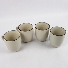 Set of 4 Red Vanilla Ceramic Coffee Mugs Hampshire Cream