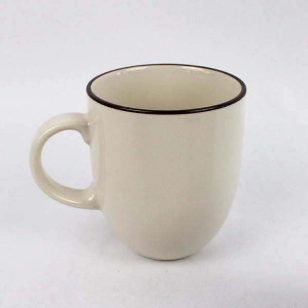 Set of 4 Red Vanilla Ceramic Coffee Mugs Hampshire Cream