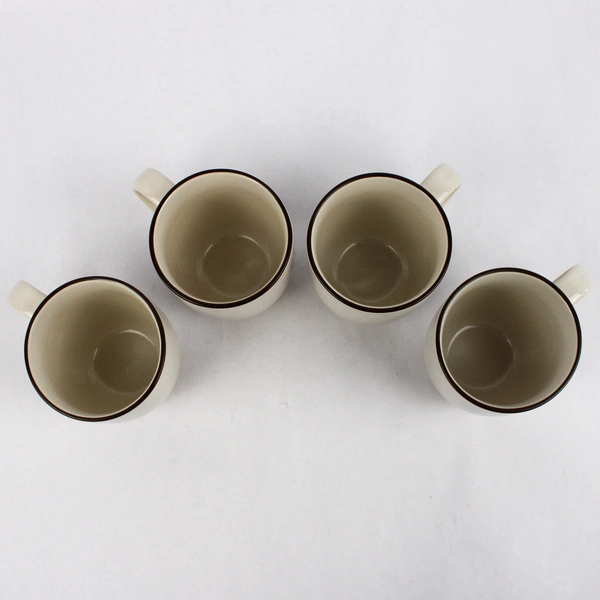 Set of 4 Red Vanilla Ceramic Coffee Mugs Hampshire Cream