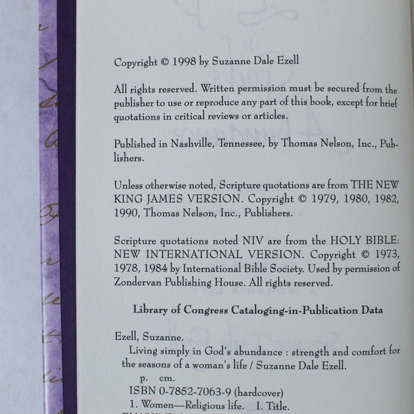 Living Simply in God's Abundance by Suzanne Dale Ezell 1998 Hardcover Book