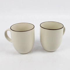 Set of 2 Red Vanilla Ceramic Coffee Mugs Hampshire Cream
