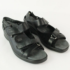 Sensible Black Leather Sandals Women's Size 7.5 Easy Fasten Comfort Shoes