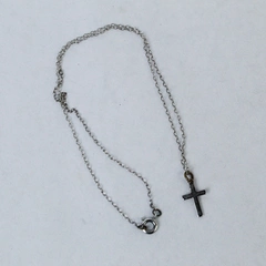 Sterling Silver Cross Necklace Pendant 16" Elegant Charm - Pre-Owned