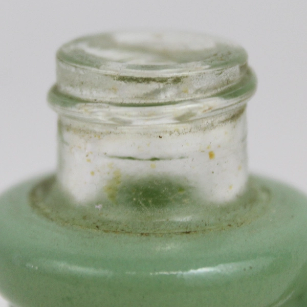 Vintage Green Beige Avon Bay Rum After Shave Lotion Jug 5.5" 