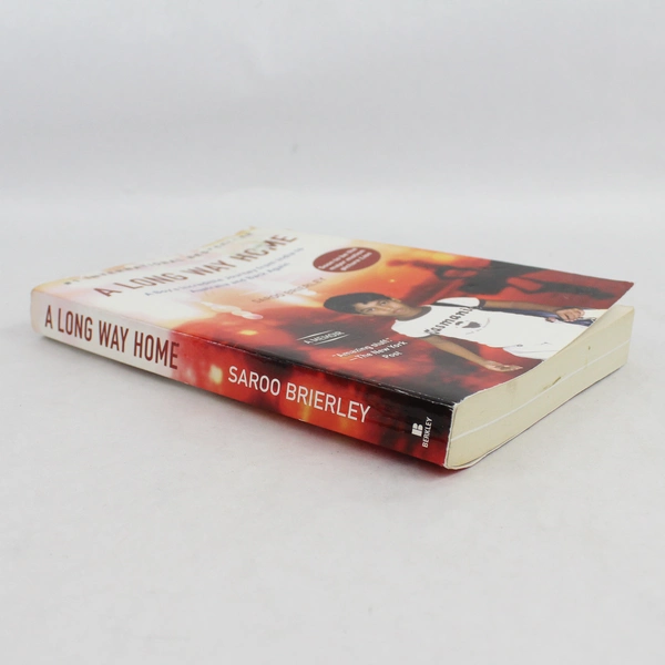 A Long Way Home: A Memoir by Saroo Brierley 2015 Trade Paperback