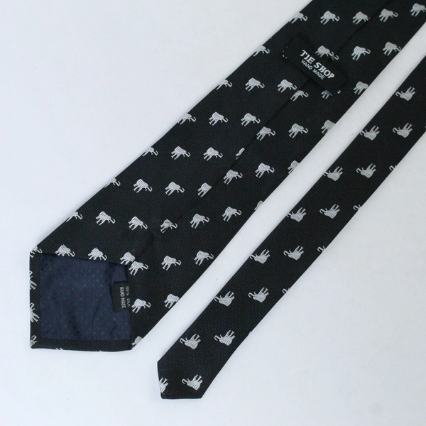 Handmade Silk Elephant Pattern Tie Necktie 56.5in Black Pre-Owned