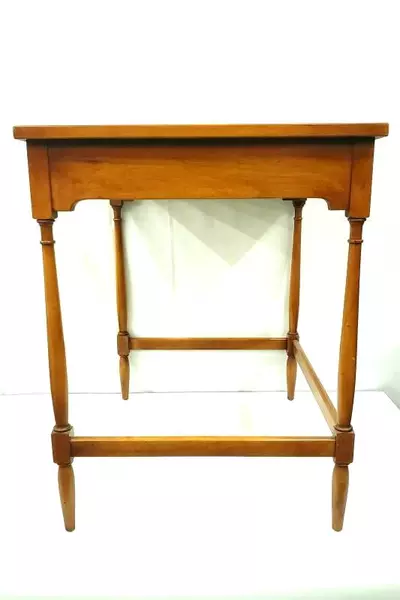 Vintage Hekman Mid-Century Modern Teak Nesting End Tables Set of 2