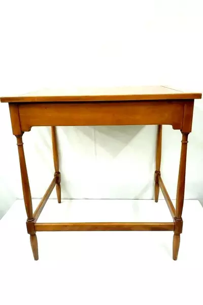 Vintage Hekman Mid-Century Modern Teak Nesting End Tables Set of 2
