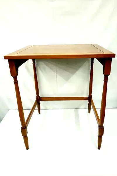 Vintage Hekman Mid-Century Modern Teak Nesting End Tables Set of 2