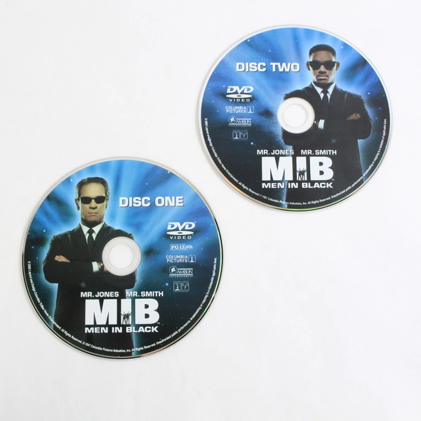 Men In Black 2002 DVD Deluxe Edition Directed By Barry Sonnenfeld