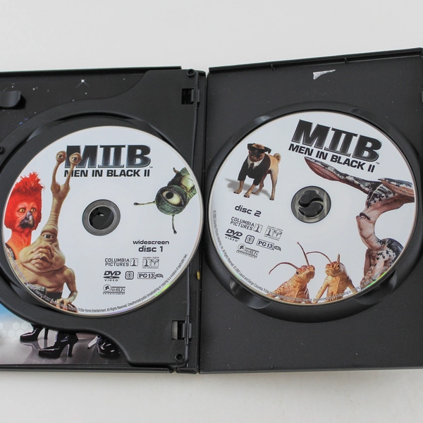 Men In Black II: Back In Black (DVD, 2002, Full Screen Special Edition)