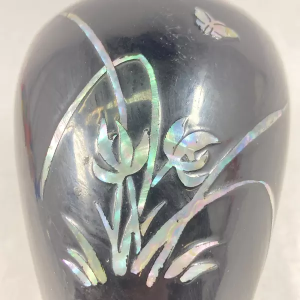 Vtg Black Cloisonne Vase Inlaid Mother Of Pearl Butterflies And Flowers 6 Inch