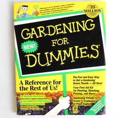 Gardening For Dummies by Michael MacCaskey 1996 IDG Books Worldwide Paperback