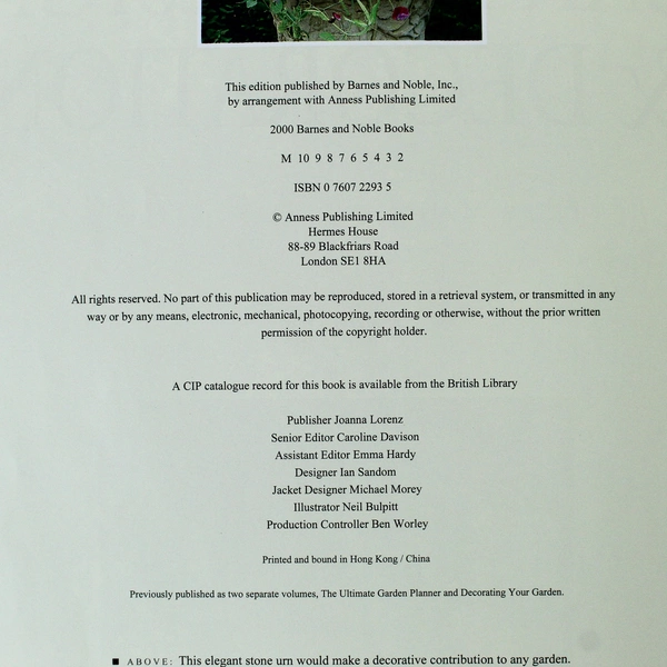 Garden Design & Decoration Book by Peter McJoy & Tessa Evelegh 2000 Hardcover