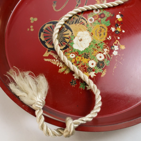 Asian Style Red Black Gold Lacquer Decorative Round Serving Tray