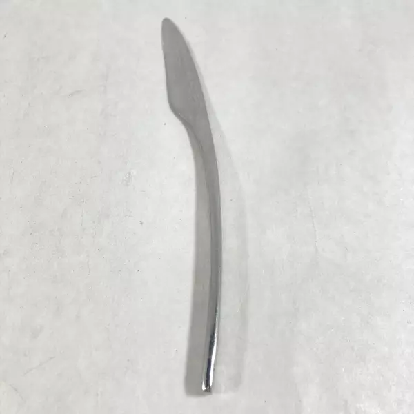 Set of 3 Oneida 18/10 Sling Stainless Dinner Knives