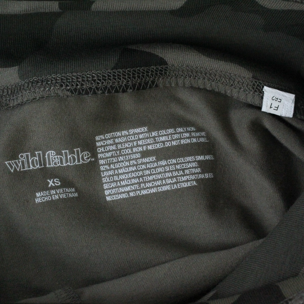 Wild Fable Women's XS Camo Leggings Green Cotton Spandex Athletic Activewear