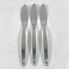 Set of 3 Oneida Sling 18/10 Stainless Butter Knives 7 inch
