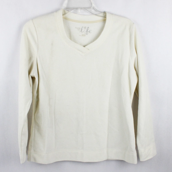 Made for Life Women's Petite Small Cream Long Sleeve V-Neck Sweater