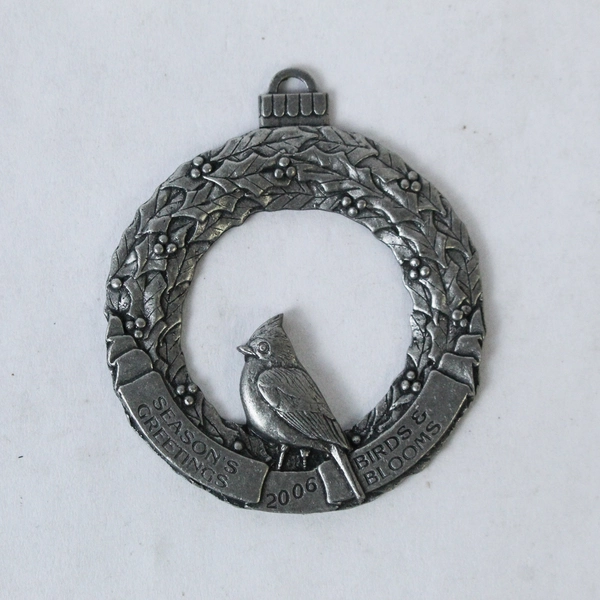Birds And Blooms Magazine 2006 Silver Toned Christmas Ornament Cardinal Wreath