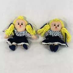 Lot of 2 1981 Etone Cloth Dolls With Yarn Hair