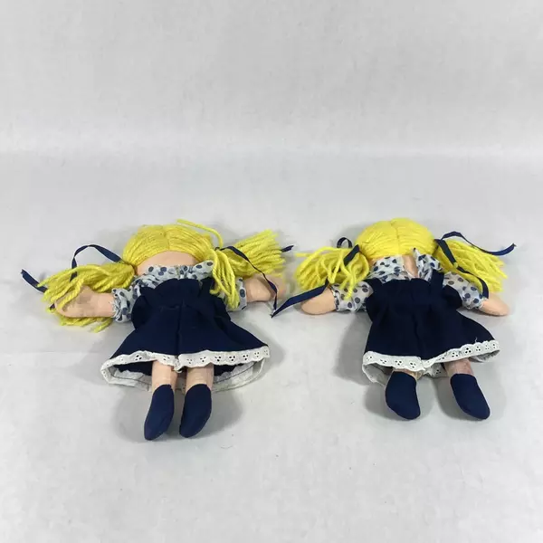 Lot of 2 1981 Etone Cloth Dolls With Yarn Hair