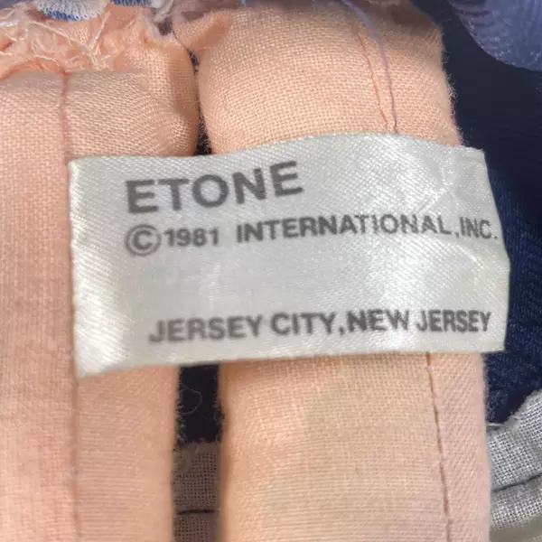 Lot of 2 1981 Etone Cloth Dolls With Yarn Hair