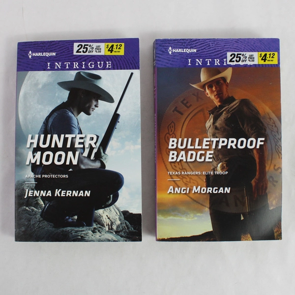 Lot of 2 Harlequin Intrigue Novels 2016 Hunter Moon & Bulletproof Badge PB