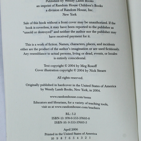 How I Live Now by Meg Rosoff, 2004 Printz Award Winner, PB, Good Condition