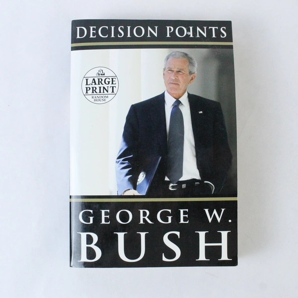Decision Points by George W. Bush 2010 Large Print Edition PB - Good Condition