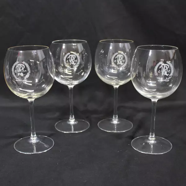 Set of 4 Crystal Wine Glasses with Unidentified Logo Elegant Drinkware