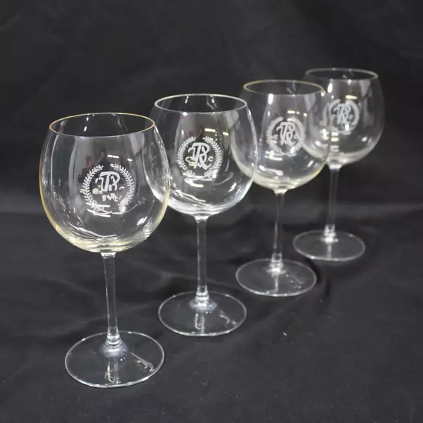 Set of 4 Crystal Wine Glasses with Unidentified Logo Elegant Drinkware