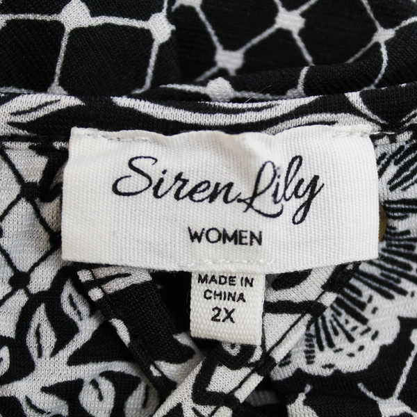 Siren Lily Black and White Floral Patterned Lacy T-Shirt Women's Size 2X