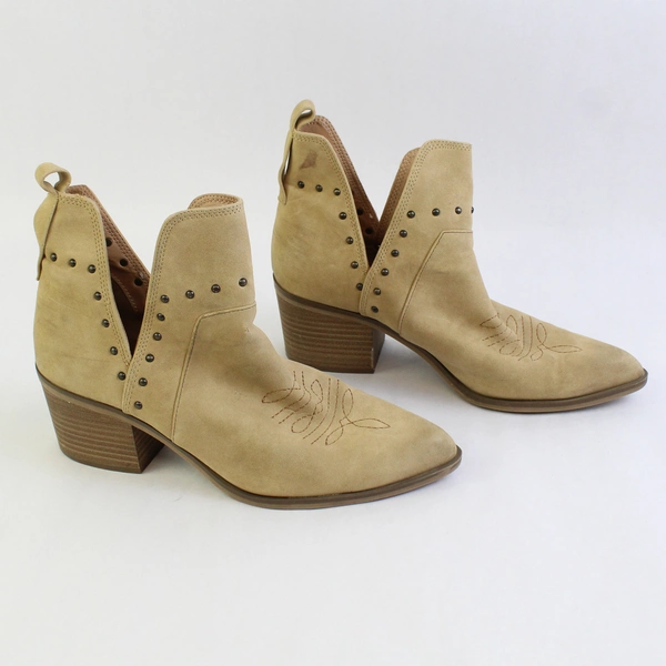 Target Universal Thread Bedelia Western Ankle Boot Tan/Beige Women's Size 9