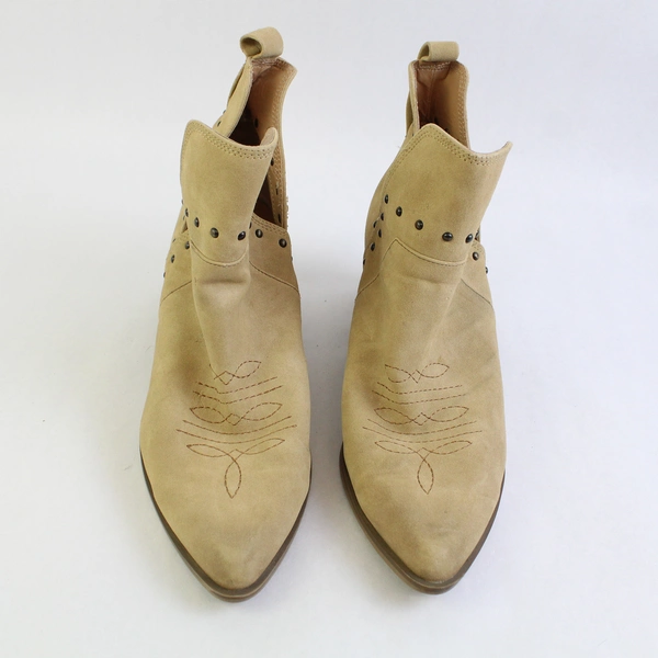 Target Universal Thread Bedelia Western Ankle Boot Tan/Beige Women's Size 9
