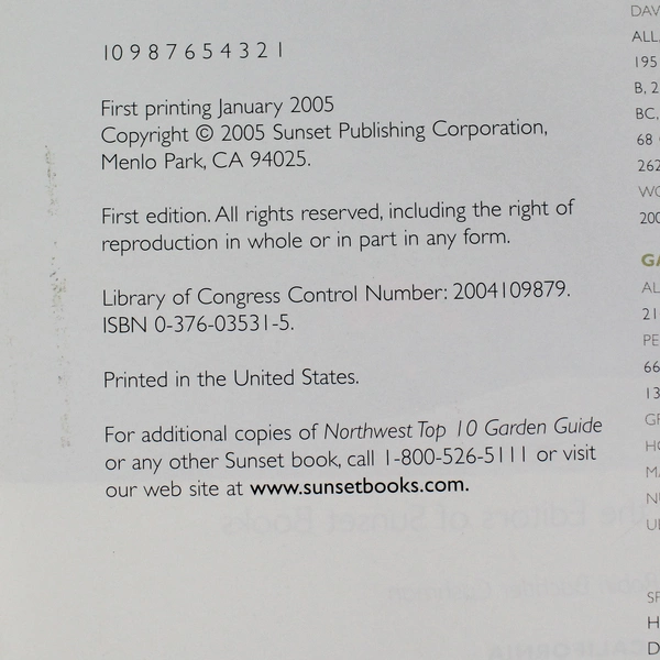 Northwest Top 10 Garden Guide 2005 Sunset Publishing Paperback
