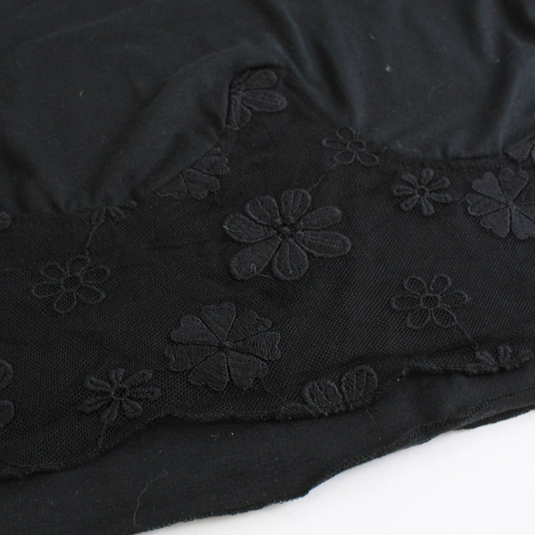 SHEIN Women's Medium Black Short Sleeve Crop Top with Floral Mesh Lace