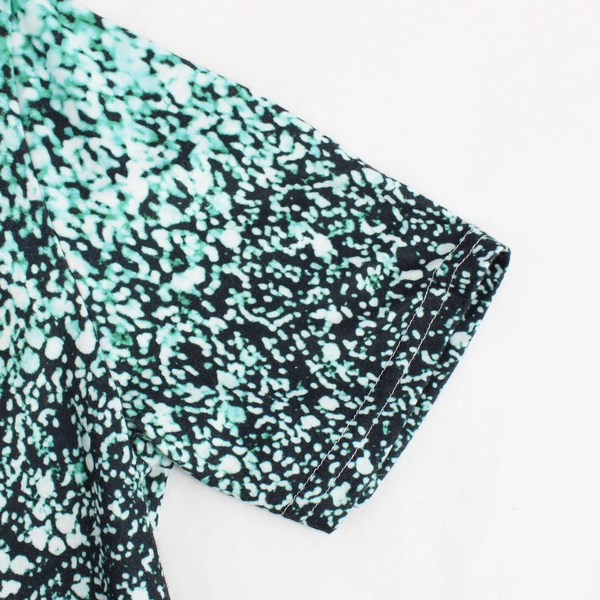 Green and Blue Speckled 1/4 Button T-Shirt Women's Medium