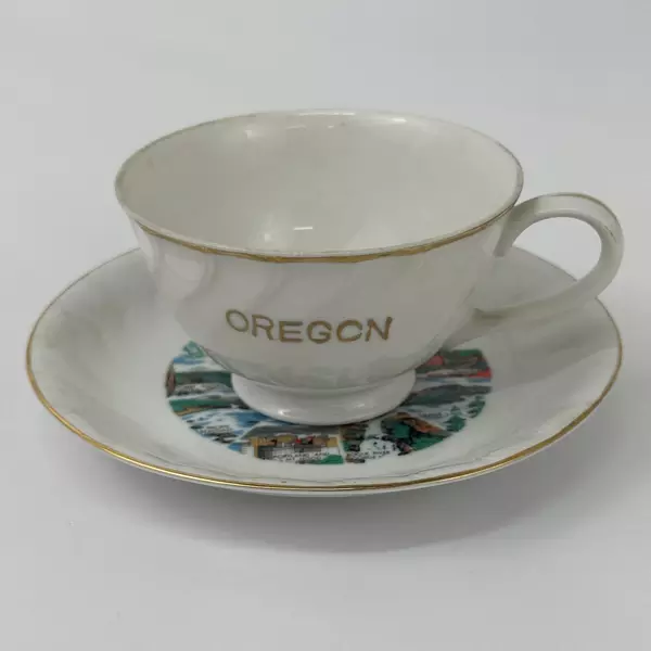 Vintage Smith Western Oregon Souvenir Cup And Saucer Set White Gold Trim