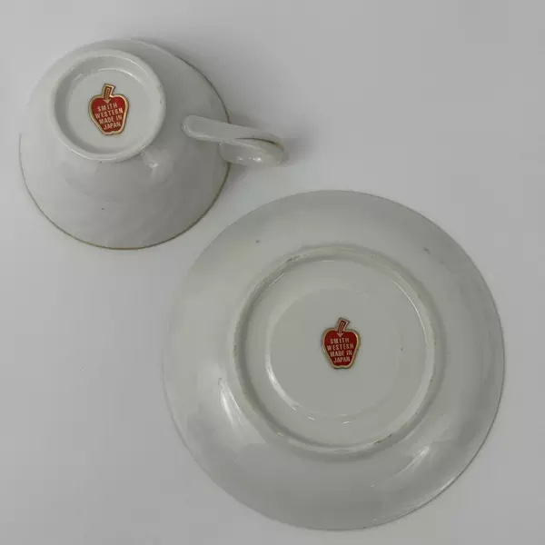 Vintage Smith Western Oregon Souvenir Cup And Saucer Set White Gold Trim